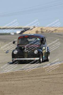 media/Sep-28-2025-24 Hours of Lemons (Sun) [[5dfe0e5f6e]]/12pm (Outside Grapevine)/